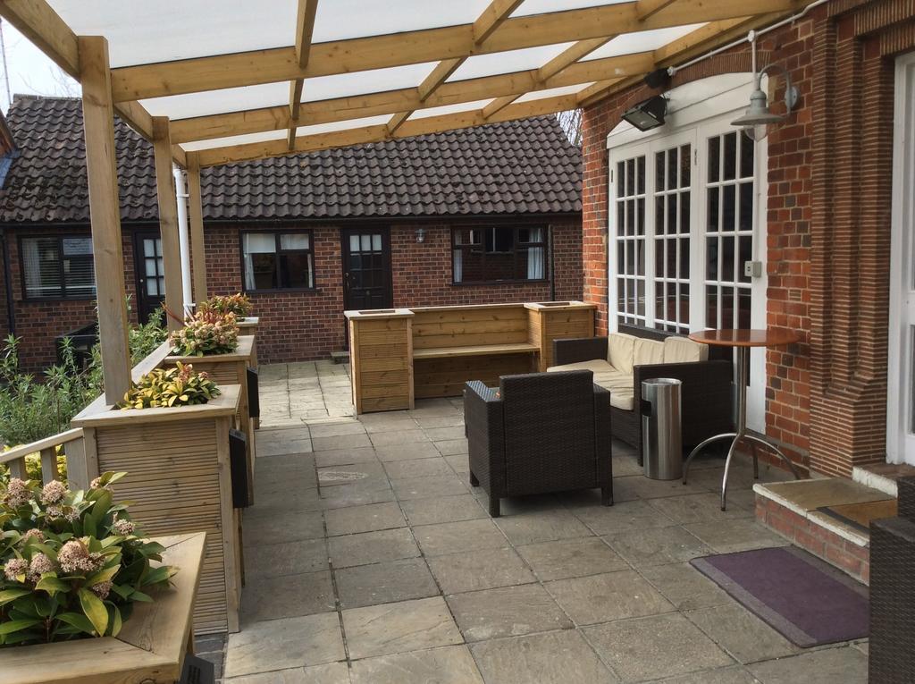 The Swan Motel, Gillingham Beccles Exterior foto